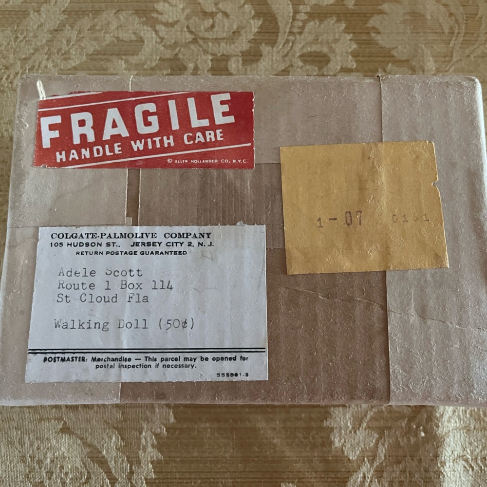 🦄2 Colgate-Palmolive walking Dolls 1 unopened box AND 2nd opened box with doll